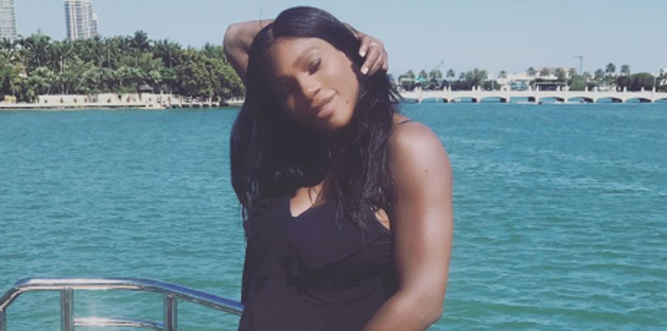 Serena Williams Pregnant Baby Bump Photos Long