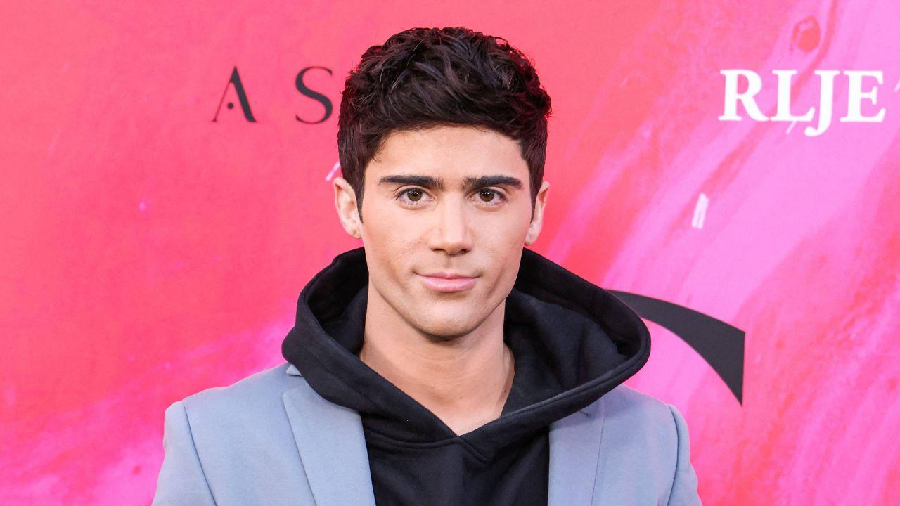 Photo of Max Ehrich.