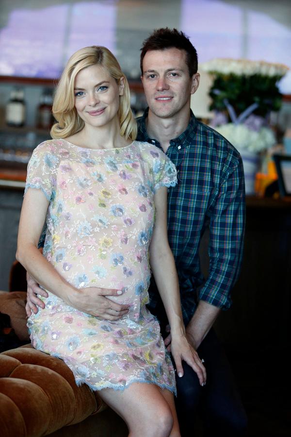 &#8220;Pregnant Jaime King glowed as she showed off her favorite new baby gifts including the Nuna ZAAZ highchair during her baby shower on Saturday, August 17, 2013.