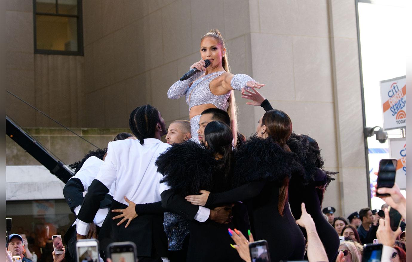 jlo-3