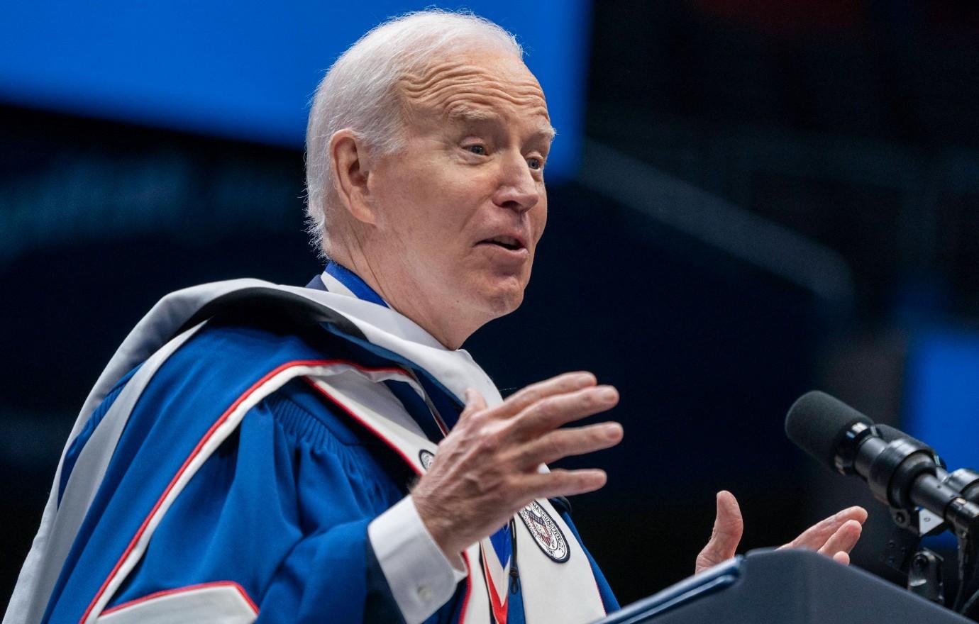 joe biden aides two bidens president only dependably engaged few hours