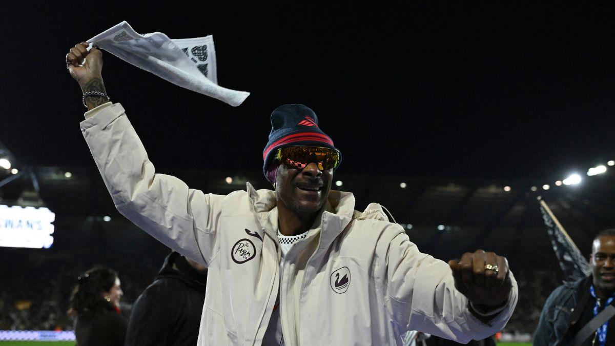 Image of Critics mocked the posts across social media.