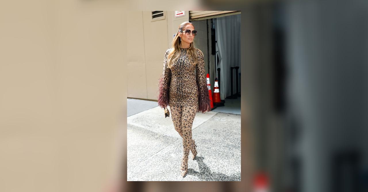 Jennifer Lopez Rocks Skin Tight Leopard Print Outfit In New York: Pics