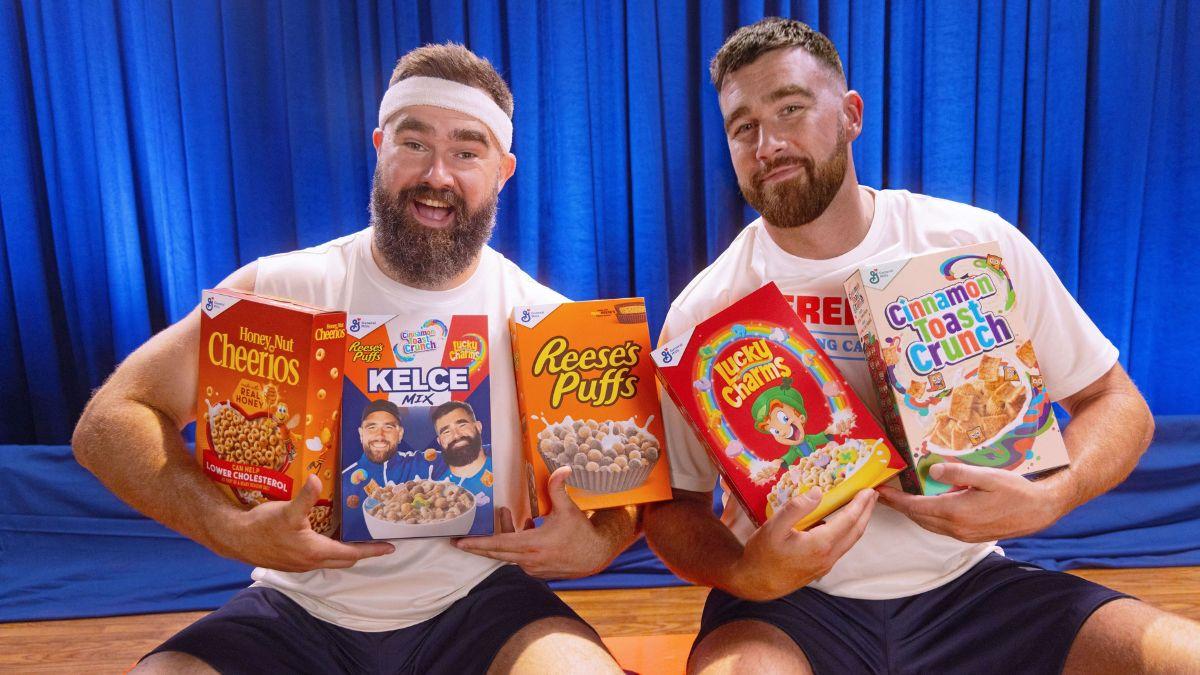 Image of Jason Kelce said he and Travis Kelce grew up in a 'very artsy' place.