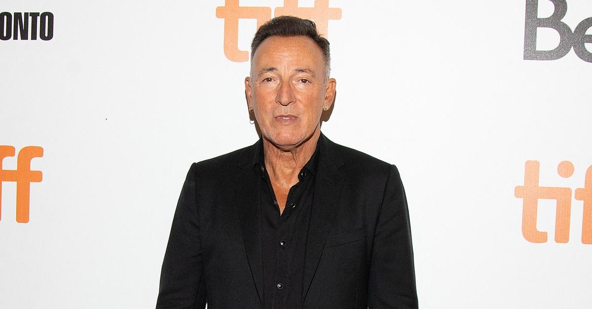 Bruce Springsteen Forced To Cancel Shows To Keep Him Healthy