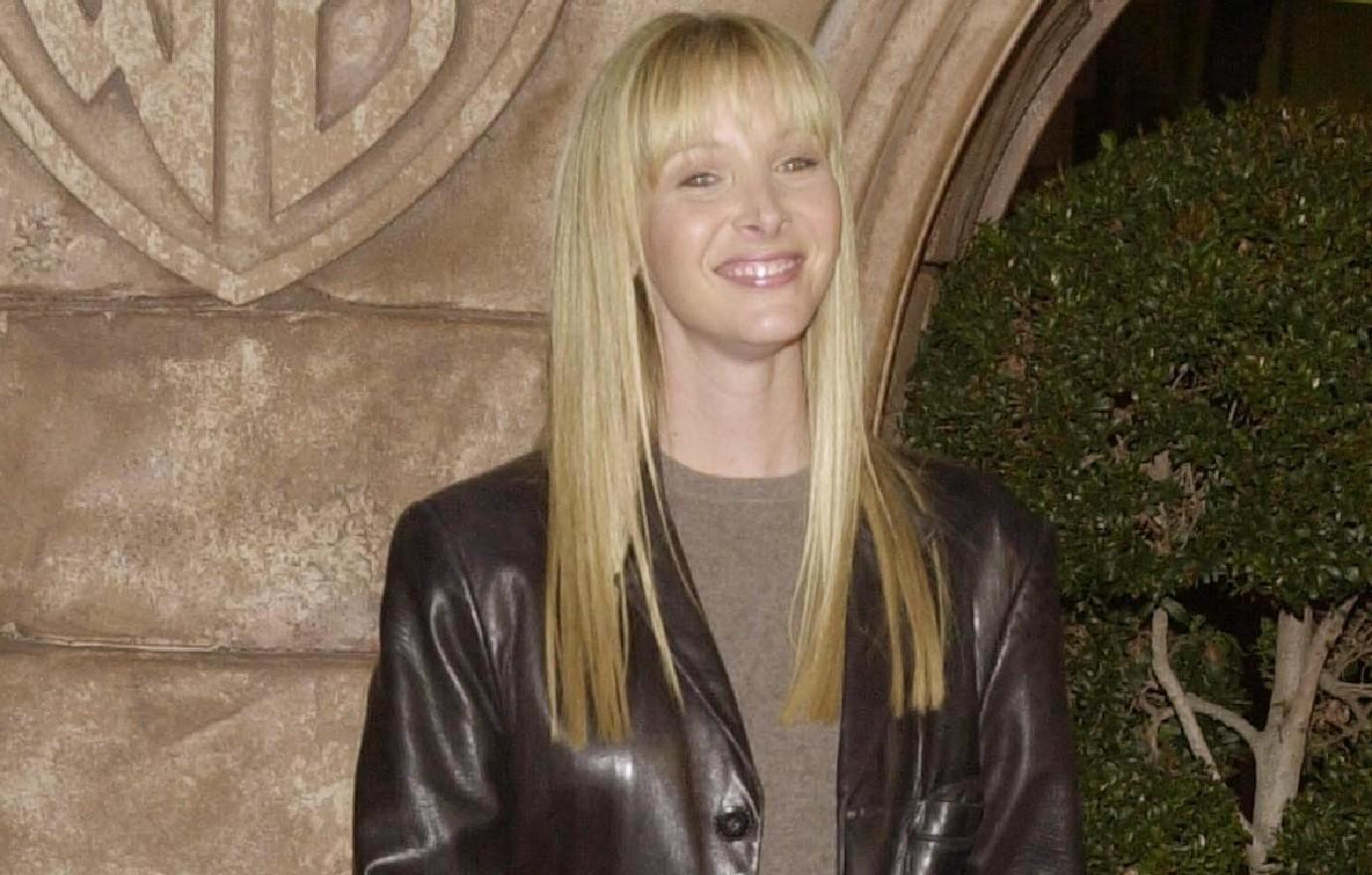 what lisa kudrow net worth friends star made millions