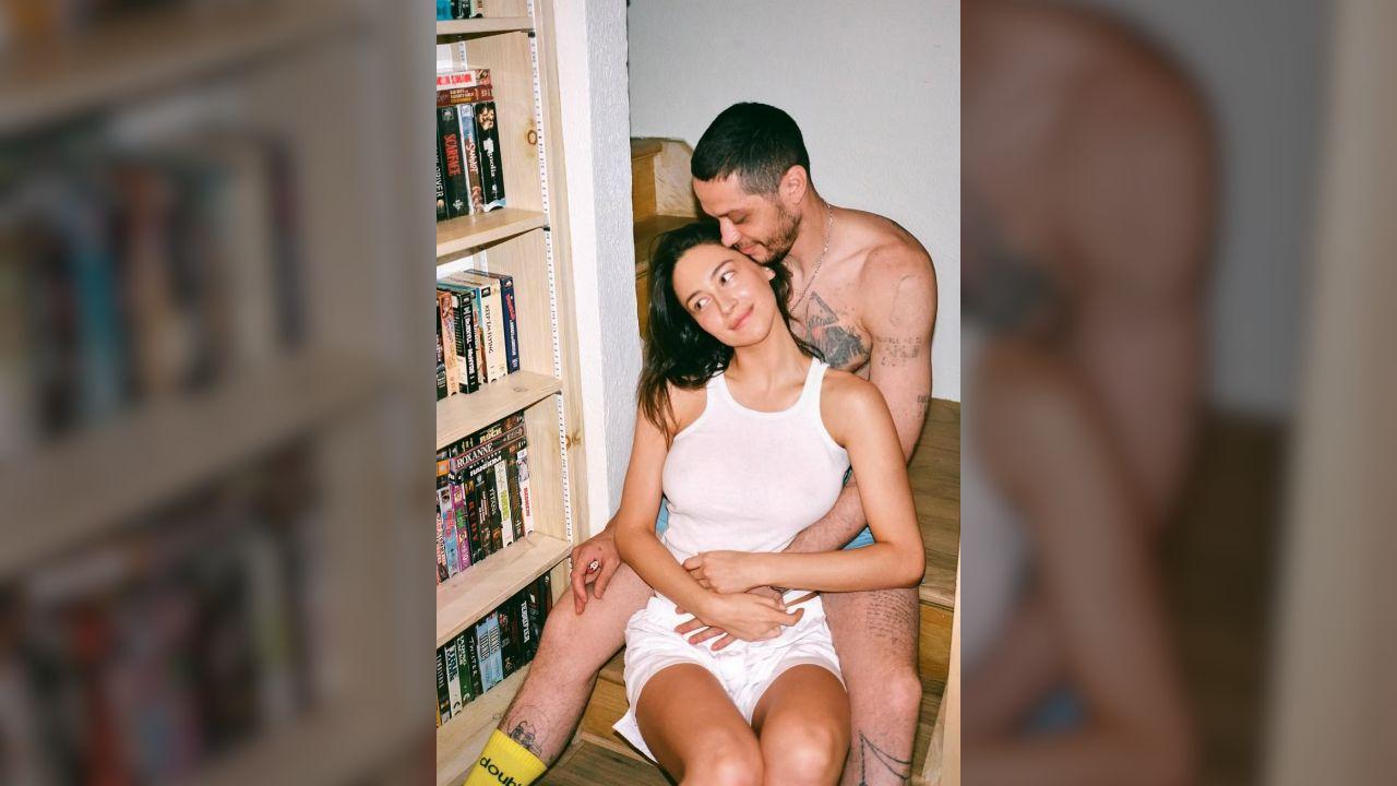 Photo of Pete Davidson welcomed a baby with Elsie Hewitt in December 2025.