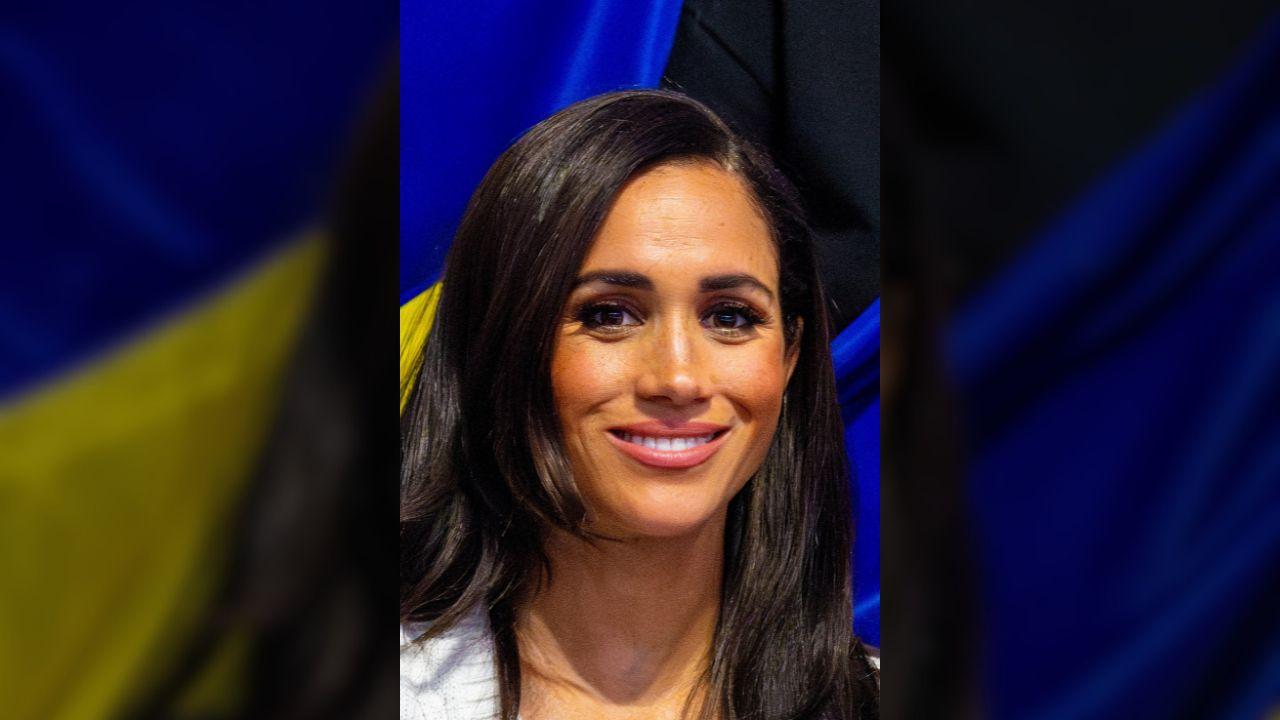 Image of Kelly mocked Markle's damage control campaign that included video of a surfing Prince Harry.