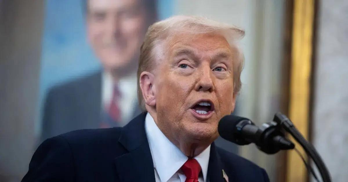 Photo of Donald Trump admitted 'it's pretty clear' that he's forbidden from running for a third term.