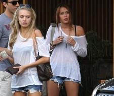 2010__03__Miley_Cyrus_March29_main 225×189.jpg