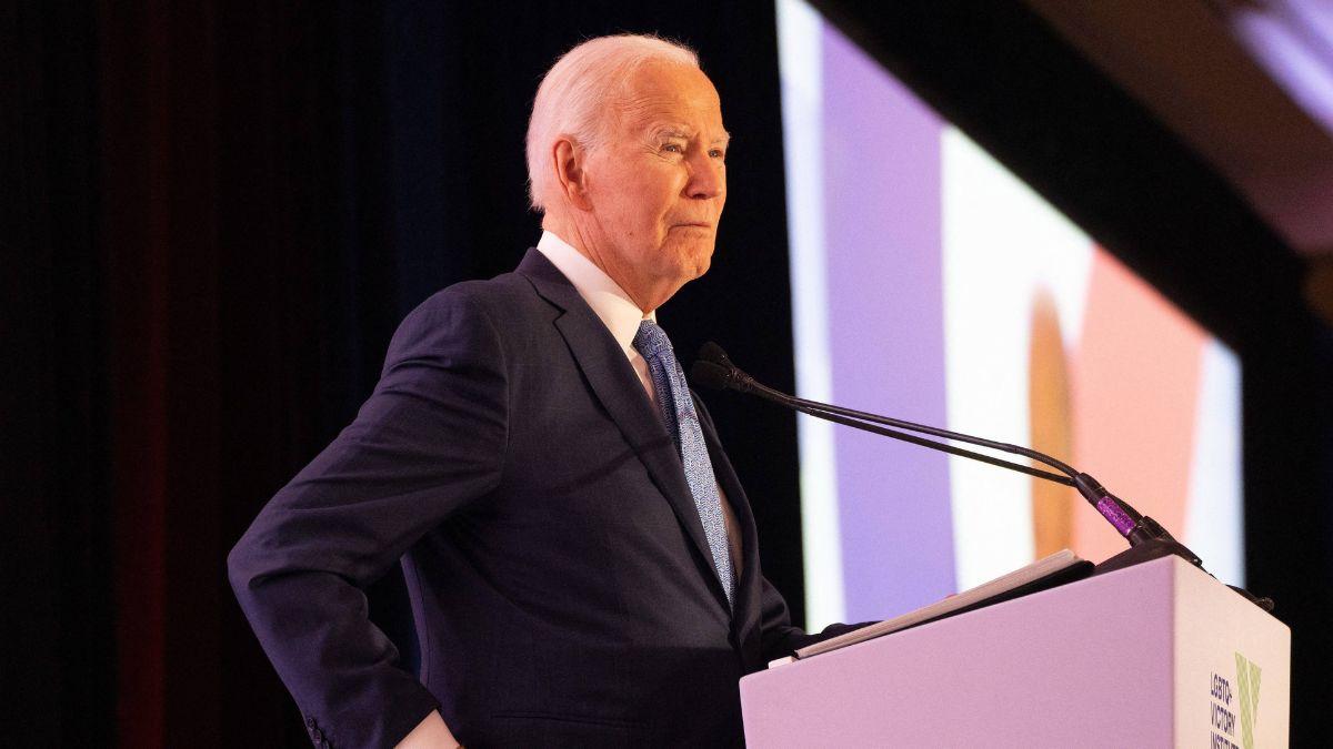 image of The clip divided people. 