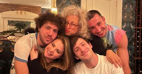 selena gomez benny blanco kiss