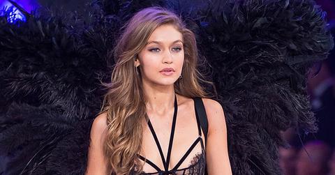 2016 Victoria’s Secret Fashion Show in Paris – Show