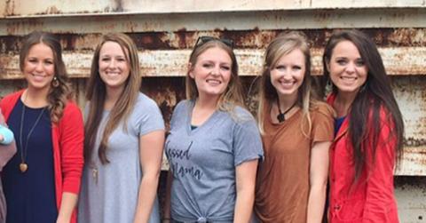 Jinger duggar wears pants again hero