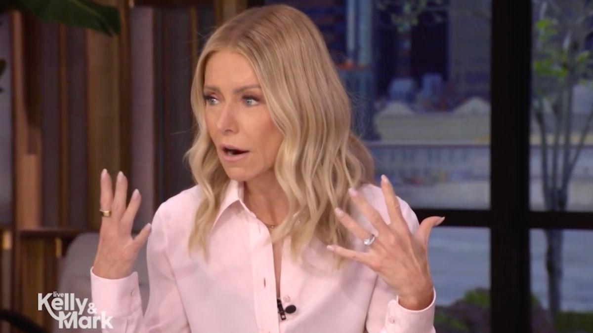Photo of Kelly Ripa