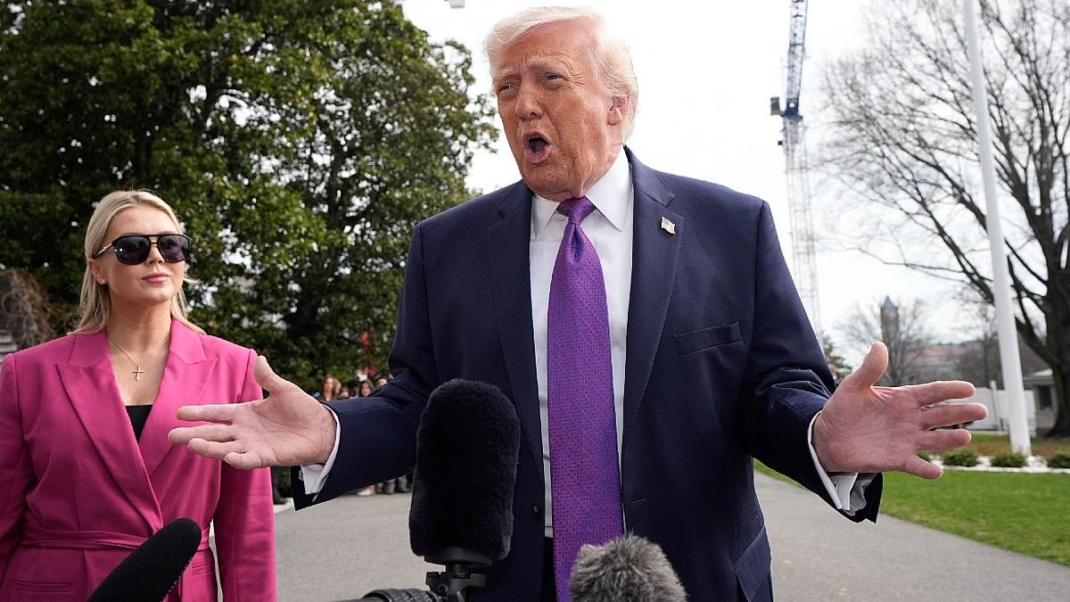 image of Donald Trump typically talks back to reporters. 