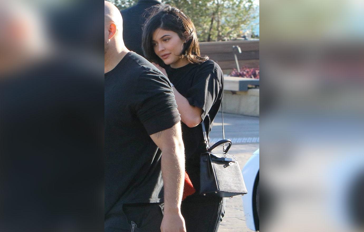 New parents Kylie Jenner and Travis Scott leave Nobu on her &#8220;push present&#8221;