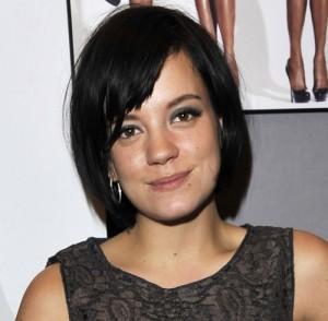 Lily Allen Suffers Miscarriage at Six Months