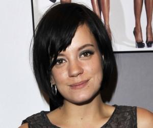 2010__11__Lily_Allen_Nov1news 300×294.jpg