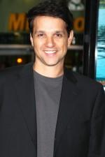 2009__11__okralphmacchio 150×225.jpg