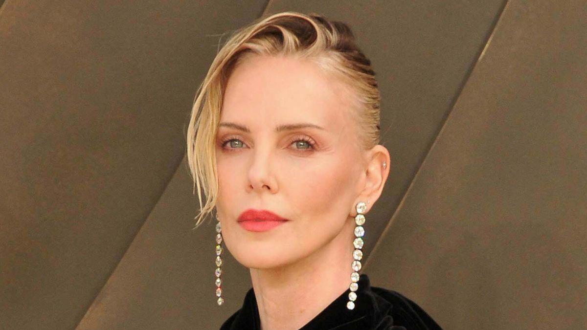 image of The actress said Matt Damon looks 'incredible.'