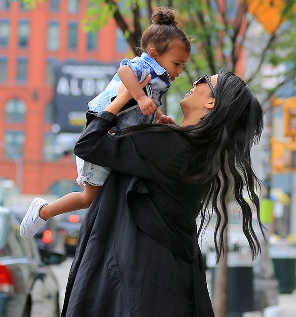 Kim kardashian bizarre baby rituals8