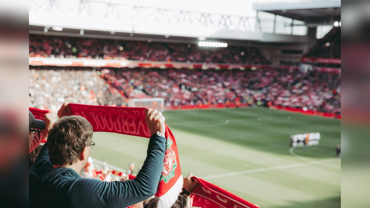 the a list celebrities who are obsessed with soccer in