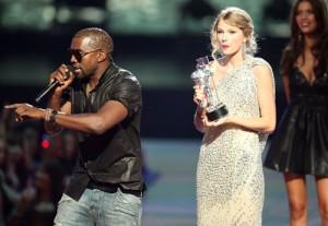 2010__08__Kanye_West_Taylor_Swift_Aug12newsne 300&#215;207.jpg