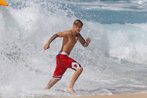 Instagram Accident? Justin Bieber Posts Naked Photo Of His Bare Butt