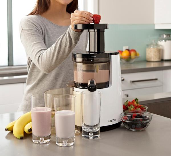 HU700_Kitchen_Smoothie