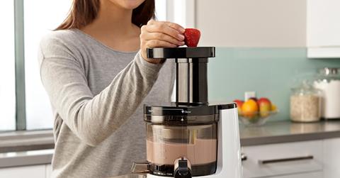 HU700_Kitchen_Smoothie