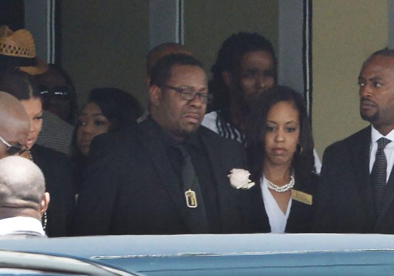 The First Photos Of Bobbi Kristina Brown’s Grave Revealed As The 