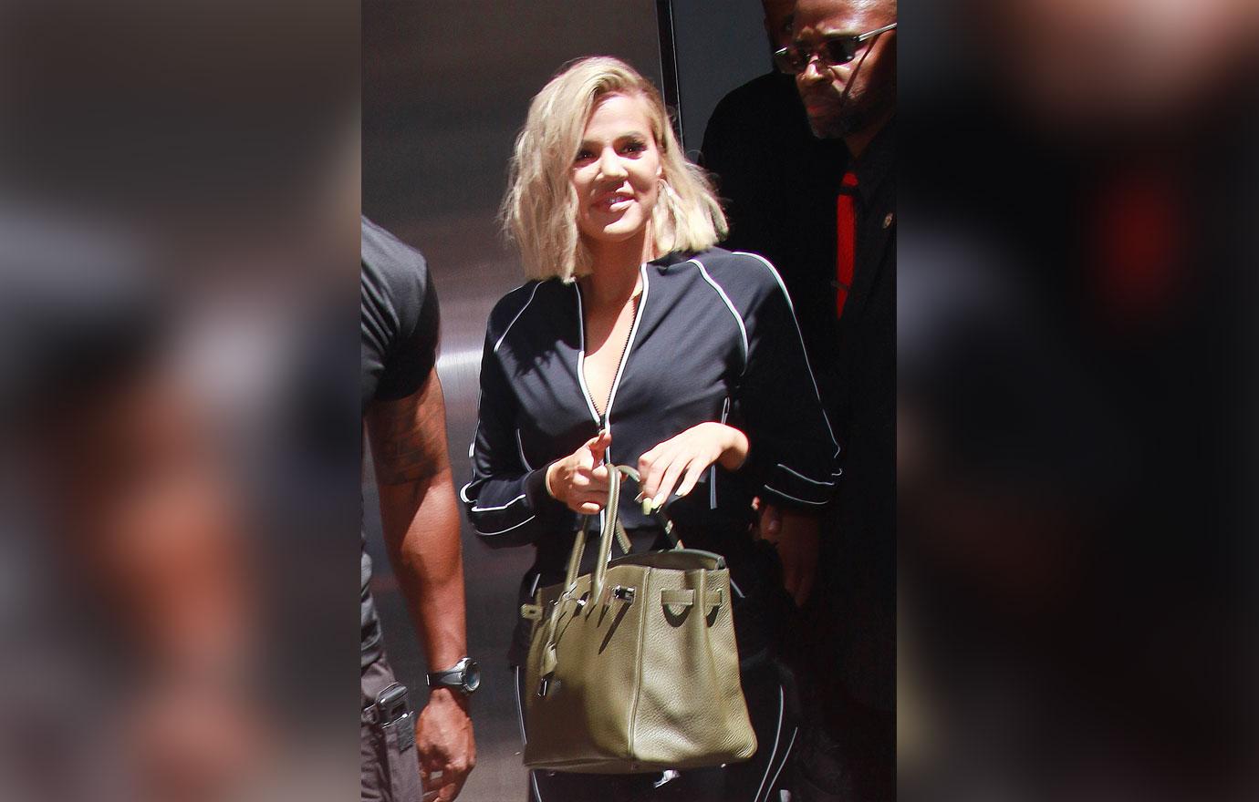 Khloe kardashian cutest pic baby true smiling 5