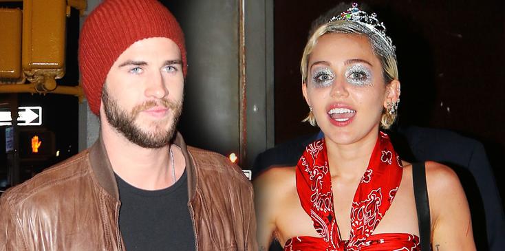 miley cyrus liam hemsworth engaged back together