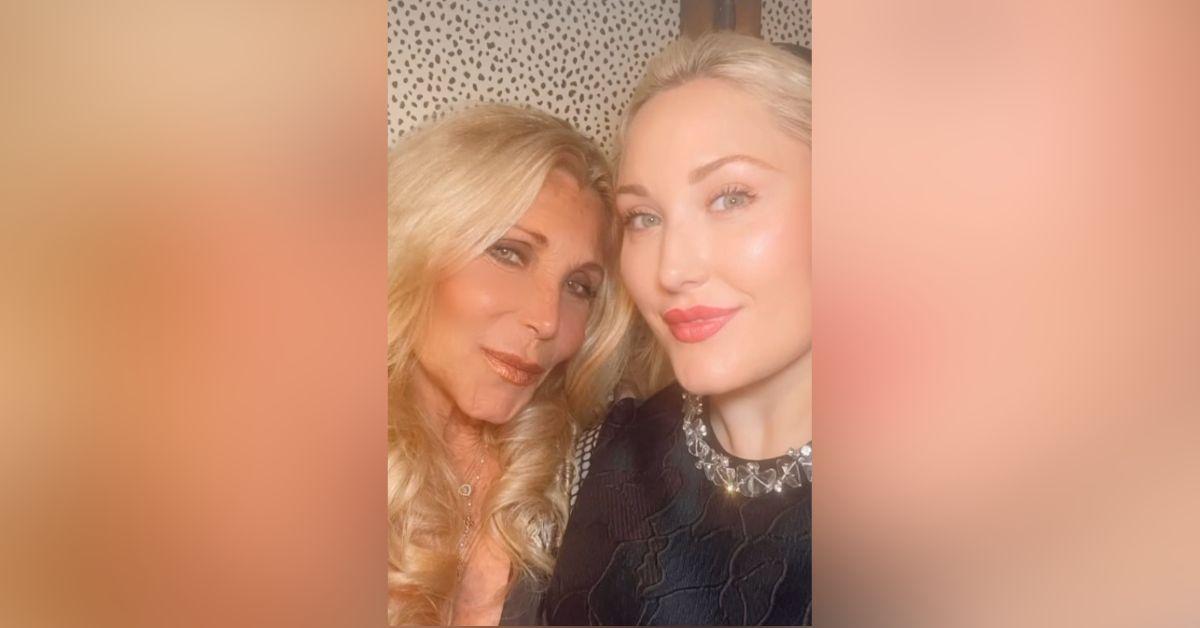image of Hayley Hasselhoff still feels her late mother’s presence.