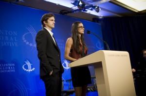 2010__09__Ashton_Demi_Sept23_320 300×199.jpg