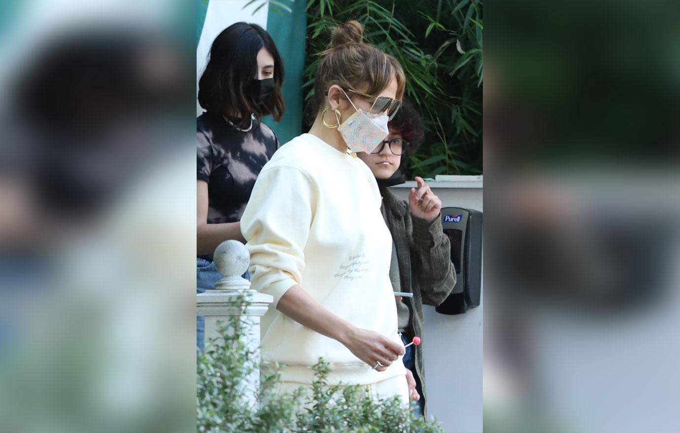 jennifer lopez treats daughter emme west hollywood lunch