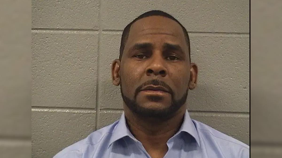 Image of Critics expressed their belief that R. Kelly deserves to stay in jail.