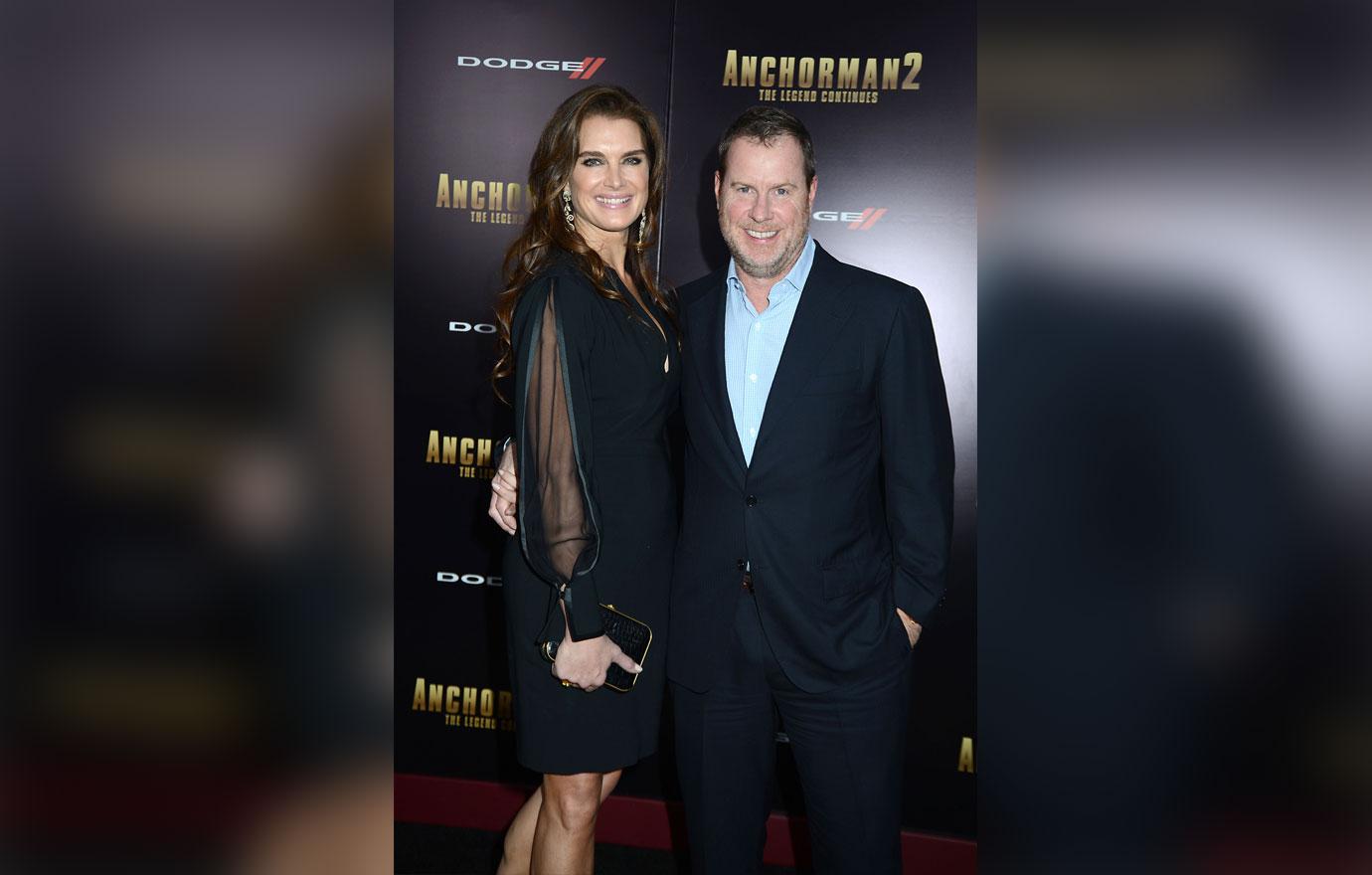 Brooke shields husband stranded at sea five hours 3