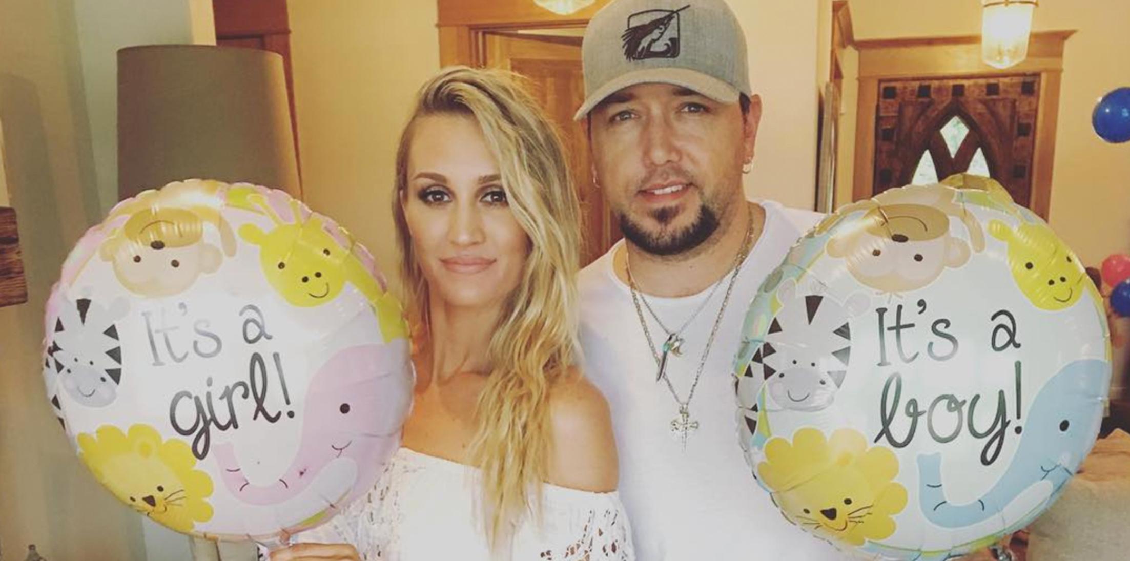 Jason aldean brittany kerr baby gender reveal feature