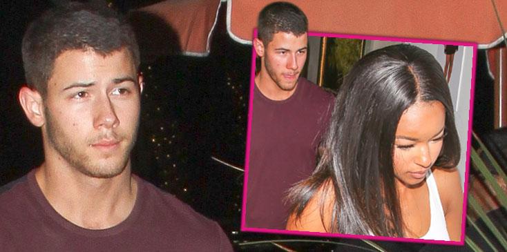 nick jonas dating cherry backup dancer