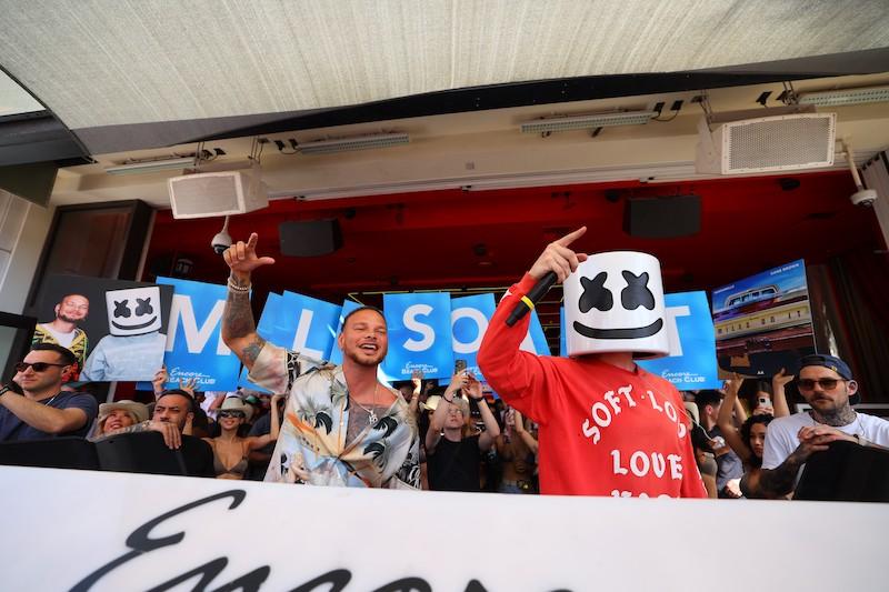 kane brown and marshmello at encore beach club inside wynn las vegas on may photo credit danny mahoney