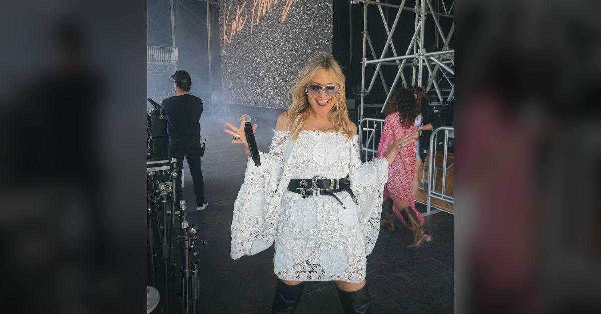 kate hudson ripped abs daughter rani festival performance