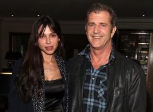 2011__03__Mel_Gibson_Oksana_Grigorieva_March9newsne 300&#215;220.jpg