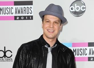 Gavin degrawm.jpg