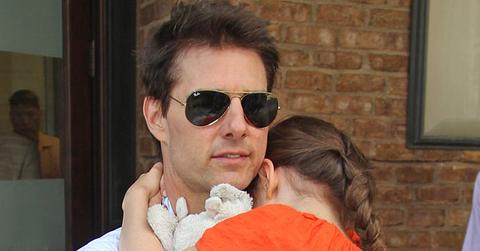 Tom cruise suri july31 1.jpg