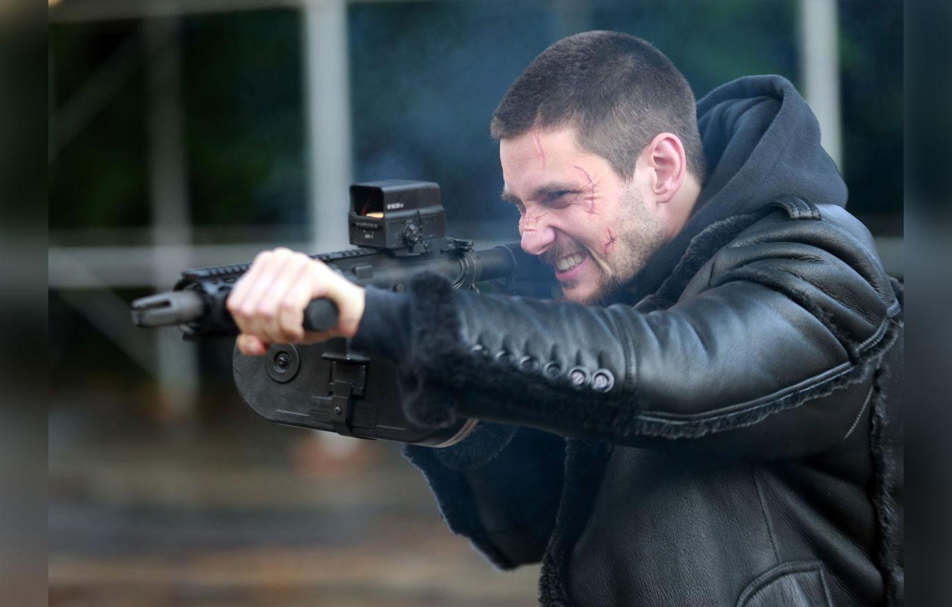 Jon bernthal the punisher set photos 4