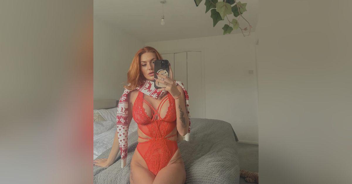 onlyfans annie charlotte causes chaos flashes group in nyc