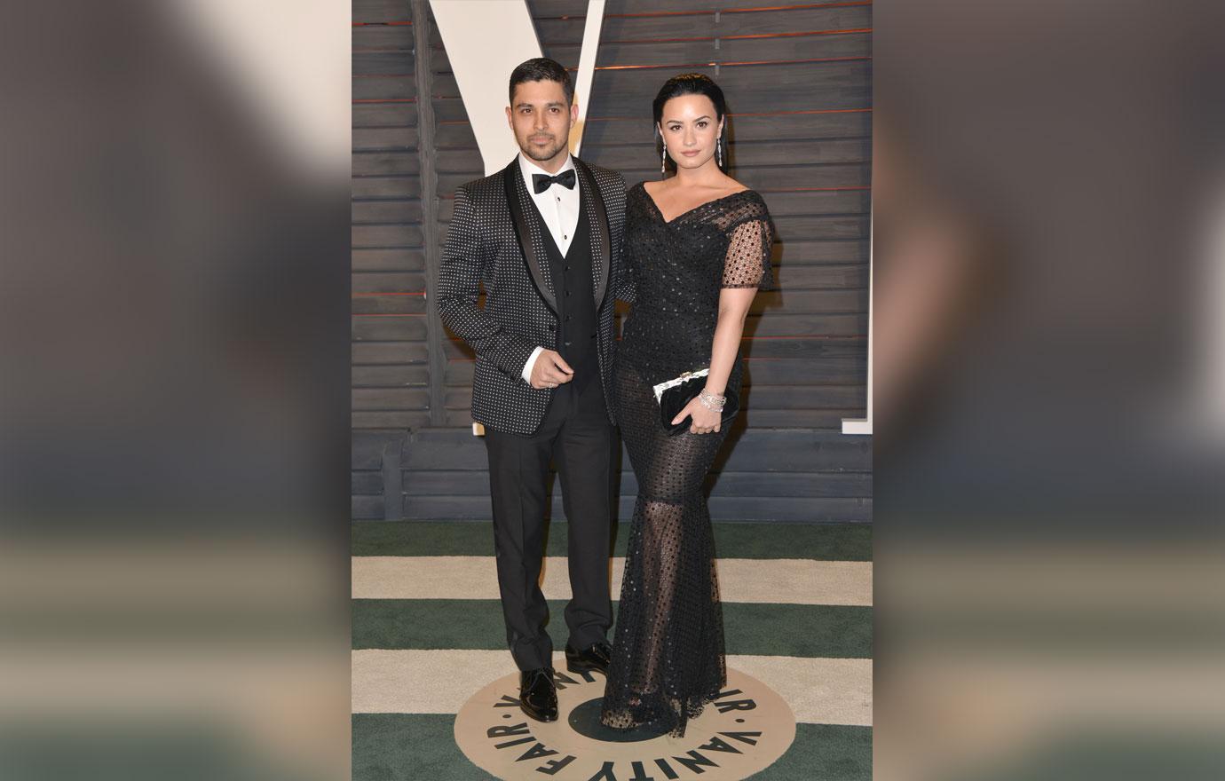 Wilmer Valederrama and Demi Lovaton at 2016 Vanity Fair Oscar Party