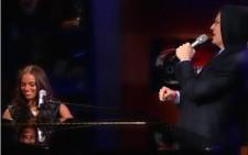 2009__12__aliciastephen 225×141.jpg